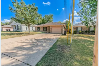 3311 Mitchell Street, Greenville, TX 75402 - Photo 2