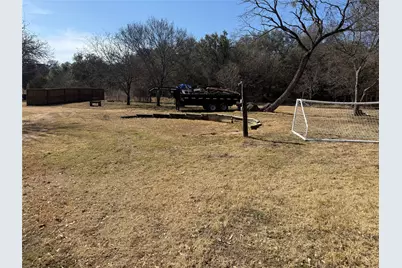 2817 NE 11th Street, Mineral Wells, TX 76067 - Photo 8