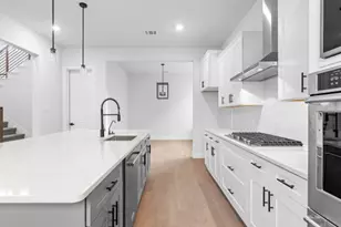 9316 Charlie Ln, Dallas, TX 75238 - Photo 2