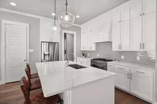 2633 Trinity Trl Wy, Fort Worth, TX 76118 - Photo 10