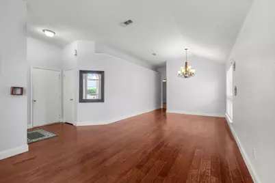 1139 Baja Drive, Grand Prairie, TX 75052 - Photo 6