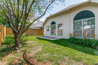 2107 Amherst Drive, Lewisville, TX 75067 - Photo 20