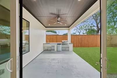 3815 Hawick Lane, Dallas, TX 75220 - Photo 34