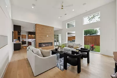 3815 Hawick Lane, Dallas, TX 75220 - Photo 14