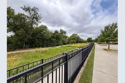 1918 McClane Drive, Allen, TX 75013 - Photo 4
