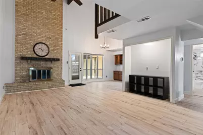709 Royal Oaks Drive, Garland, TX 75040 - Photo 4
