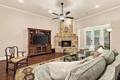 13456 Lyndhurst Drive, Frisco, TX 75035 - Photo 8