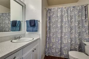 627 Texas St, Denton, TX 76209 - Photo 8