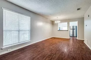 627 Texas St, Denton, TX 76209 - Photo 4
