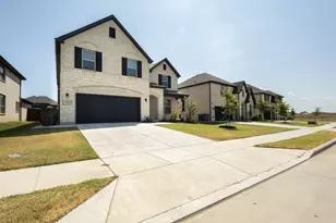 1721 Canals Dr, Little Elm, TX 75068 - Photo 2