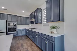 1721 Canals Dr, Little Elm, TX 75068 - Photo 16