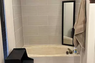 500 Sunlight Ct, Arlington, TX 76006 - Photo 20