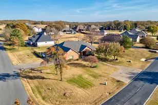 1321 Kiowa Dr E, Lake Kiowa, TX 76240 - Photo 34