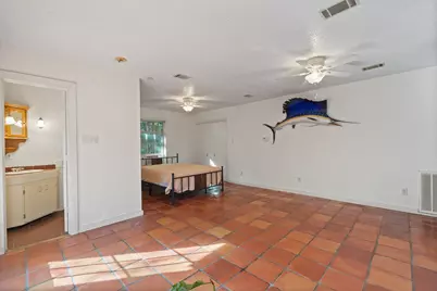 649 Parkridge Boulevard, Burleson, TX 76028 - Photo 28