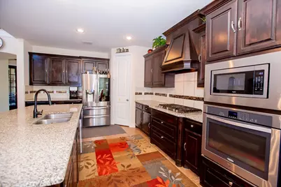 1002 Nail Lane, Euless, TX 76040 - Photo 16