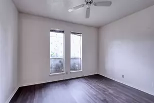 327 Penguin Dr, Dallas, TX 75241 - Photo 10