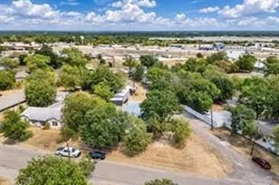 4676 Old Dallas Rd, Elm Mott, TX 76640 - Photo 20