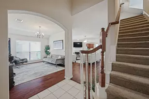 2009 Michelle Creek Dr, Little Elm, TX 75068 - Photo 6