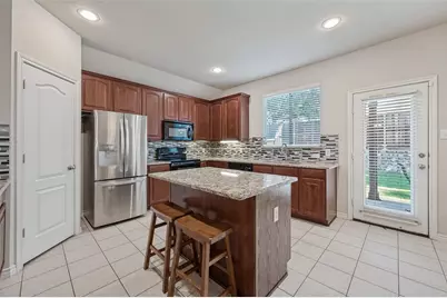 2009 Michelle Creek Drive, Little Elm, TX 75068 - Photo 10