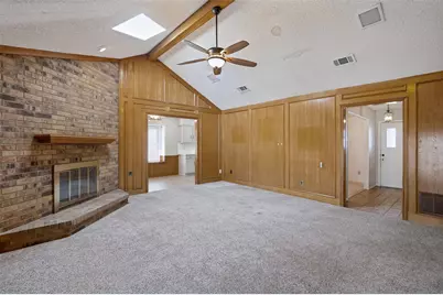 1900 Oakbluff Drive, Carrollton, TX 75007 - Photo 10