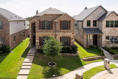 621 Big Horn Road, Aubrey, TX 76227 - Photo 2