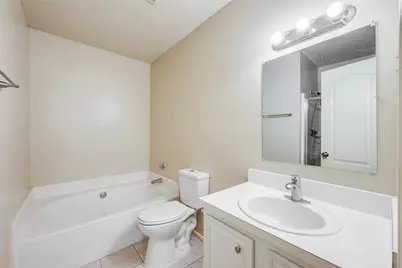 810 Engleside Drive, Arlington, TX 76018 - Photo 20