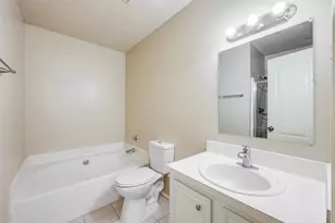 810 Engleside Dr, Arlington, TX 76018 - Photo 20