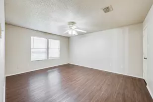 810 Engleside Dr, Arlington, TX 76018 - Photo 18