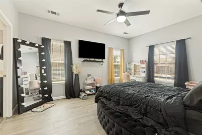 3616 Eagle Nest Street, Fort Worth, TX 76106 - Photo 8