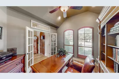 4805 Rangewood Drive, Flower Mound, TX 75028 - Photo 8