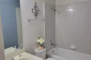1208 Berkshire Ct, Allen, TX 75002 - Photo 6