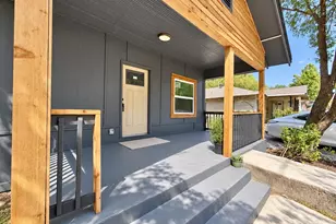 5231 Beeman Ave, Dallas, TX 75223 - Photo 2