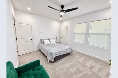 5231 Beeman Avenue, Dallas, TX 75223 - Photo 14