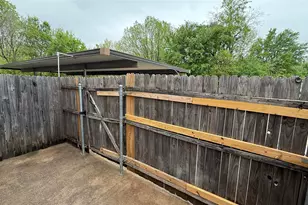 7808 Ashe Ct, Fort Worth, TX 76112 - Photo 14