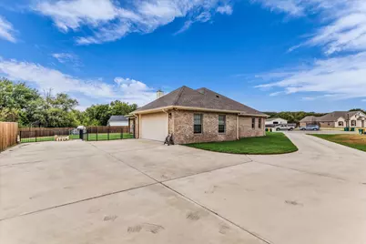 128 Sydney Lane, Robinson, TX 76655 - Photo 34