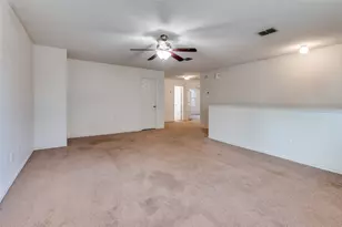 8402 Olivia Meadow Dr, Arlington, TX 76002 - Photo 12
