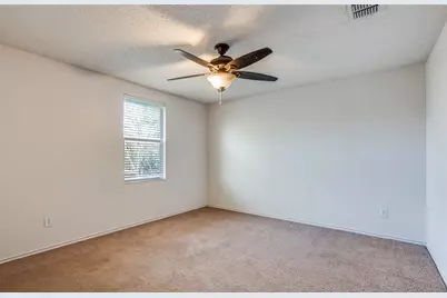 8402 Olivia Meadow Drive, Arlington, TX 76002 - Photo 14
