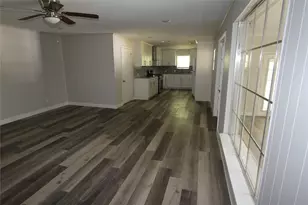 1103 Bryant St, Benbrook, TX 76126 - Photo 6