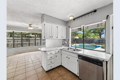 733 Red Wing Drive, Lewisville, TX 75067 - Photo 6