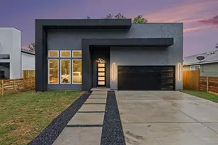 4532 Luzon St, Dallas, TX 75216 - Photo 2