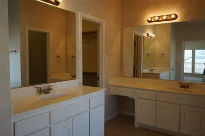 1507 Chateau Lane, Mansfield, TX 76063 - Photo 14