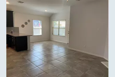 801 Dickens Drive, McKinney, TX 75071 - Photo 4