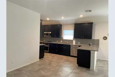 801 Dickens Drive, McKinney, TX 75071 - Photo 6