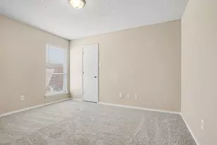 360 McMurtry Dr, Arlington, TX 76002 - Photo 8