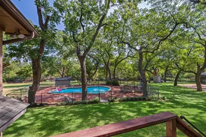 1820 Long Creek Court, Granbury, TX 76049 - Photo 34