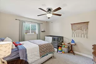 217 E Louella Dr, Hurst, TX 76054 - Photo 20