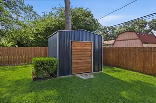 217 E Louella Dr, Hurst, TX 76054 - Photo 32