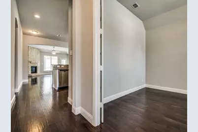 812 Llano Falls Drive, McKinney, TX 75071 - Photo 6