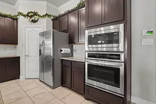 646 Harris Ridge Dr, Arlington, TX 76002 - Photo 12