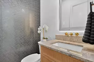 6429 Royal Ln, Dallas, TX 75230 - Photo 22